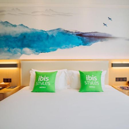 Ibis Styles Guangzhou Panyu Shiqiao Hotel Exterior photo