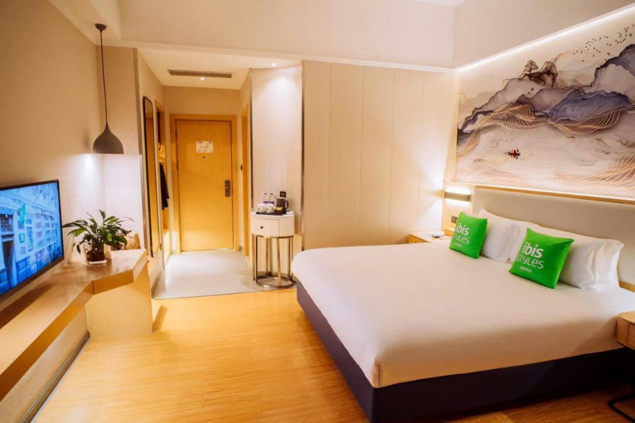 Ibis Styles Guangzhou Panyu Shiqiao Hotel Exterior photo